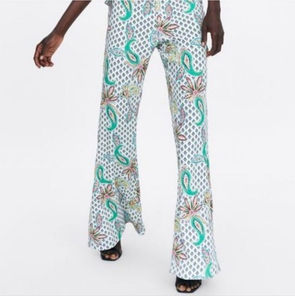Zara Paisley Printed Flared Trousers - Picture 2 of 8